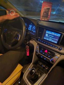 هیوندای ئەلەنترا